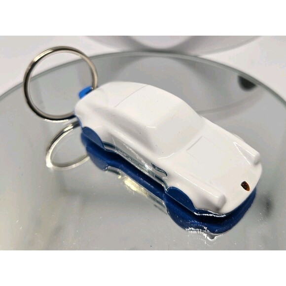 Hot wheels Experimotors Porsche 911 Carrera Keychain  NO CARD White /Blue - Picture 1 of 2